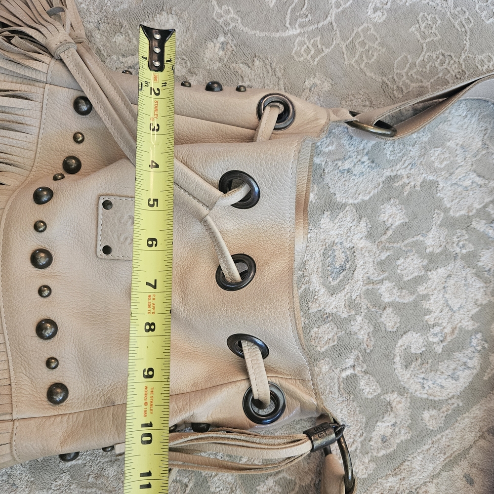 STS RANCHWEAR conceal Carry Elegant Cream Crossbody Bag with Fringe - Picture 14 of 17